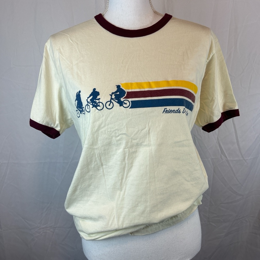 Stranger things t-shirt
